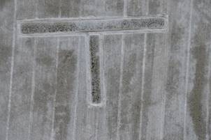 Verbindung Scheibe / Quersteg