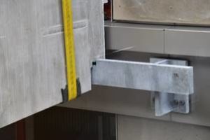 Auflager Seite Gebäude 142